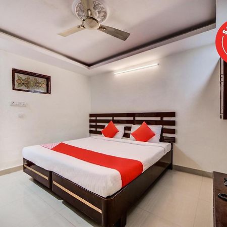 OYO 33504 Hotel Ananda Inn Hyderabad Exterior foto