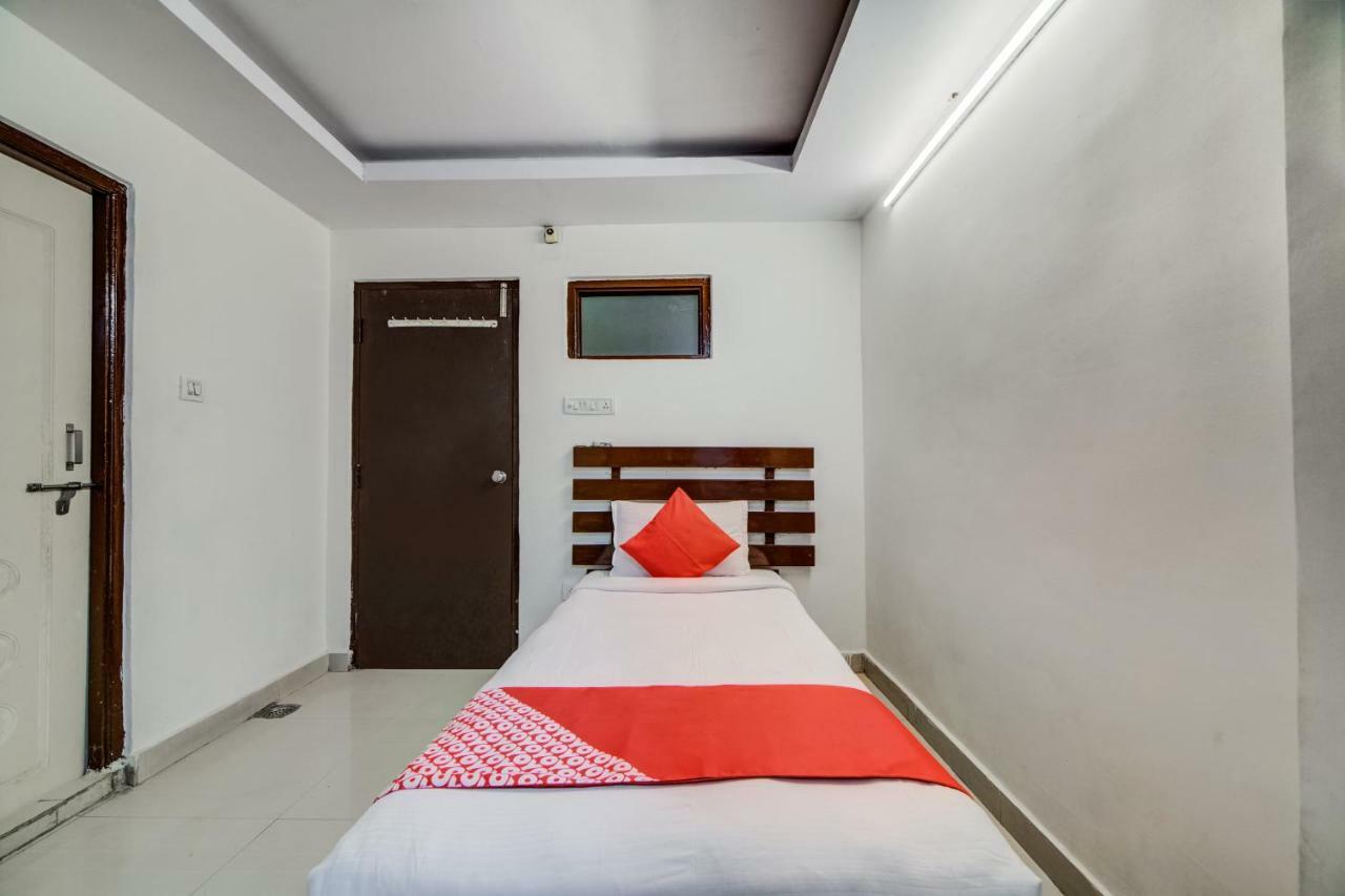 OYO 33504 Hotel Ananda Inn Hyderabad Exterior foto
